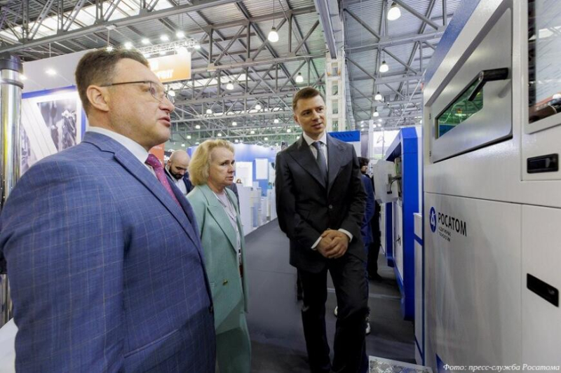 Росатом представил малоформатный SLM 3D-принтер RusMelt 150M